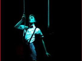 Oliver - Trapeze and Hula Hoop Artist - Circus Performer - Montreal, QC - Hero Gallery 4