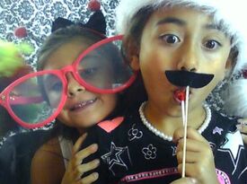 Freestyle Photo Booth  - Photo Booth - Victorville, CA - Hero Gallery 3