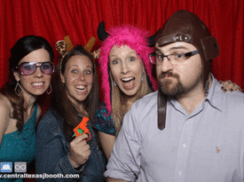 Central Texas J Booth - Photo Booth - Pflugerville, TX - Hero Gallery 4