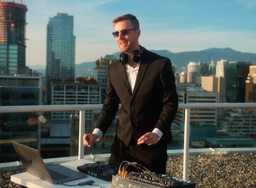 Scott Jacobs - Live Music and DJ Services - DJ - Vancouver, BC - Hero Main