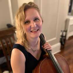 Jennifer Moersch, Cellist, profile image