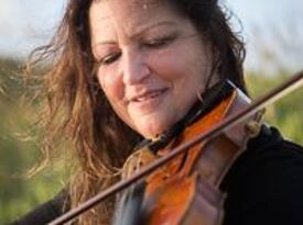 Liz Stacy - Violinist - Hampton, VA - Hero Gallery 2