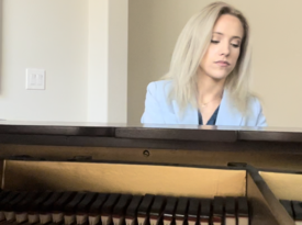 Lindsay Knight Piano - Pianist - Dallas, TX - Hero Gallery 4