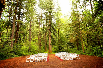 Champagne Wedding Coordination - Event Planner - Portland, OR - Hero Main