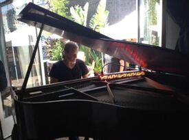 Jason Pelsey - Classical Pianist - Los Angeles, CA - Hero Gallery 3