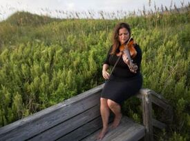 Liz Stacy - Violinist - Hampton, VA - Hero Gallery 1