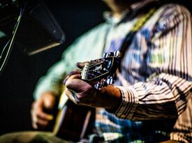 Kevin Buck - Solo Acoustic Singer/Guitarist - Singer Guitarist - Duluth, MN - Hero Gallery 2