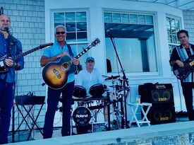 The CrossRoad Band - Cover Band - Weston, MA - Hero Gallery 4
