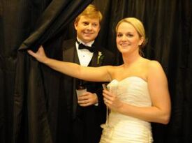 Red Eye Photo Booths - Nationwide Rental - Photo Booth - Lakewood, OH - Hero Gallery 2