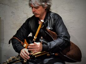 UILLEANN AND HIGHLAND PIPER  - Bagpiper - Philadelphia, PA - Hero Gallery 1