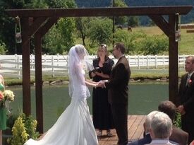 A Beautiful Wedding is Yours - Wedding Officiant - Portland, OR - Hero Gallery 3