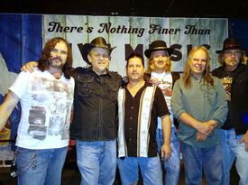 Little Skynyrd Tribute Band - Tribute Band - Fort Worth, TX - Hero Gallery 3