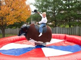 Busy Bouncing, LLC - Party Inflatables - Englewood, OH - Hero Gallery 3