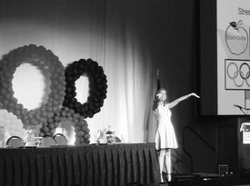 Tami West Speaking, Keynotes, Humor, Storytelling - Motivational Speaker - Nashville, TN - Hero Gallery 4