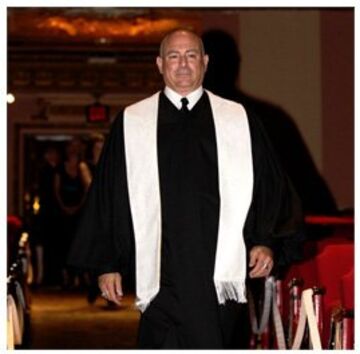 Rev. Louis Olivieri Wedding Officiant - Wedding Officiant - New York City, NY - Hero Main