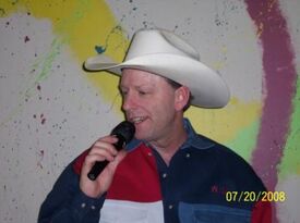 Bryan Mansfield - Karaoke DJ - Arlington, TX - Hero Gallery 2