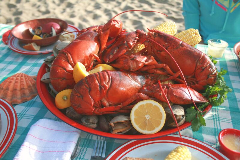 A Big Lobster Dinner - The Summer I Turned Pretty Party ideas