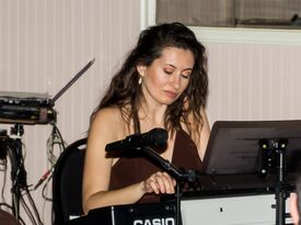 Marina Makarova, virtuoso jazz pianist - Pianist - Brooklyn, NY - Hero Gallery 3