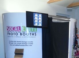 SoCal Elite Photo Booths - Photo Booth - Tustin, CA - Hero Gallery 4
