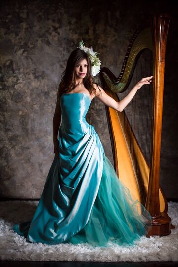 Anya Andrea Saens - Harpist - Beverly Hills, CA - Hero Main