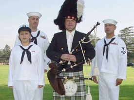 Bagpiper for Los Angeles -Scottish Pipes & Drums - Bagpiper - Woodland Hills, CA - Hero Gallery 3