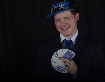 Tyler Linton - Comedy Magician - Minneapolis, MN - Hero Main