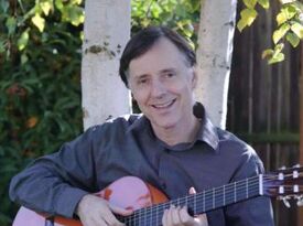Julian C - Classical Guitarist - Seattle, WA - Hero Gallery 1
