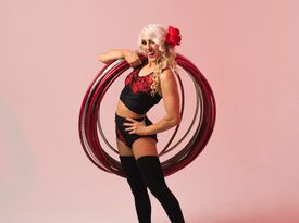 Grace Good - Circus Performer - Las Vegas, NV - Hero Gallery 2