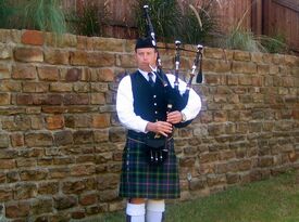 Damion Roberts - Celtic Bagpiper - Flower Mound, TX - Hero Gallery 2