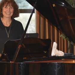 Maggie O’Connell, Wedding Pianist, profile image