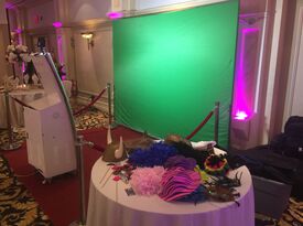 VIP PARTIES -Photo Booth, Zap Shot, Lights, Lounge - Photo Booth - Northport, NY - Hero Gallery 1