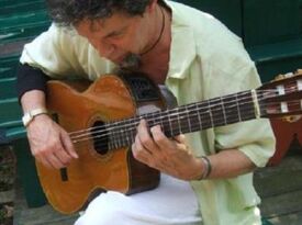 Peter Fields - Classical Guitarist - Alexandria, VA - Hero Gallery 3
