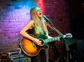 Natalie Gelman - Singer Guitarist - Ojai, CA - Hero Gallery 1
