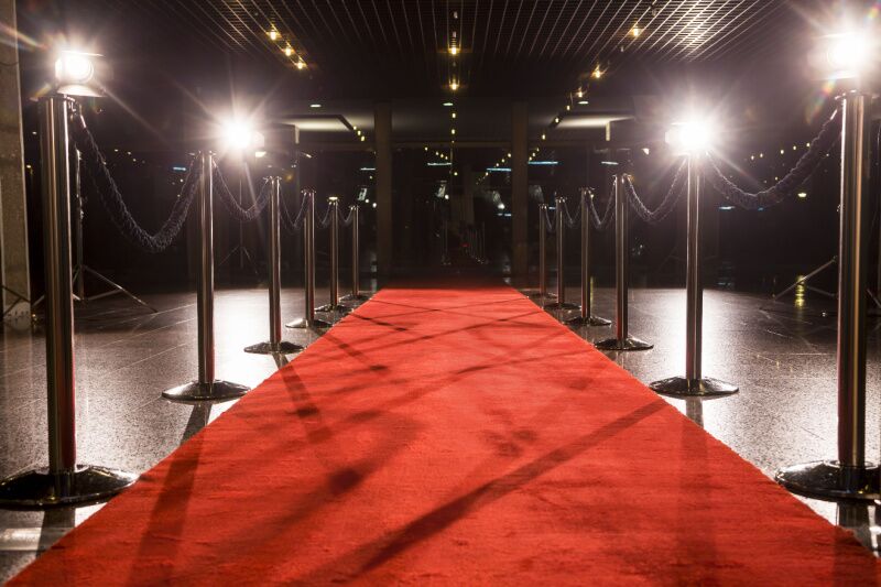Old Hollywood theme party idea - red carpet entrance