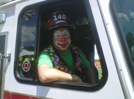 Confetti the Clown - Clown - Derry, NH - Hero Gallery 4