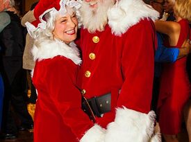 Santa & Mrs. Claus - Santa Claus - Terre Haute, IN - Hero Gallery 4