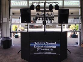 Totally Sound Entertainment, LLC - Photo Booth - Farmington, MO - Hero Gallery 4