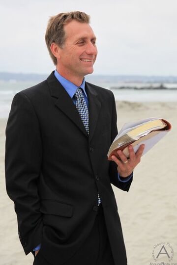 San Diego Wedding Guy - Wedding Officiant - San Diego, CA - Hero Main