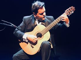 Yalil Guerra - Latin Grammy Winner Guitarist - Classical Guitarist - Granada Hills, CA - Hero Gallery 1
