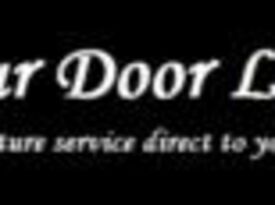 At Your Door Limousine - Event Limo - Dundalk, MD - Hero Gallery 3