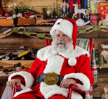 Santa's Coming To Town - Santa Claus - Harrisonburg, VA - Hero Main