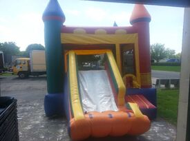 Madison Party Rental - Party Inflatables - Madison, WI - Hero Gallery 4