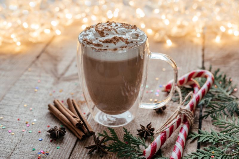 Christmas & Holiday Cocktail Recipes - spiked butterscotch hot chocolate