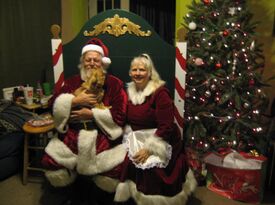 Santa Claus Walter - Santa Claus - Houston, TX - Hero Gallery 3