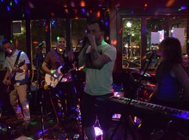 Elephant In The Room - Cover Band - Waltham, MA - Hero Gallery 4