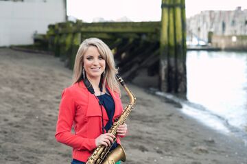 Karla Sax with Electronic Tracks - Saxophonist - Vancouver, BC - Hero Main