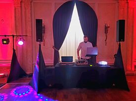 Panorama DJ Service - DJ - Oshkosh, WI - Hero Gallery 2