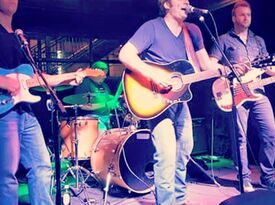 Jeremy Staubus - Country Band - Nashville, TN - Hero Gallery 4