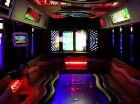 Northwest Limousine - Event Bus - Yonkers, NY - Hero Gallery 4