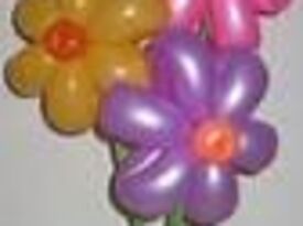 DynOmite Parties - Balloon Twister - Dallas, TX - Hero Gallery 2